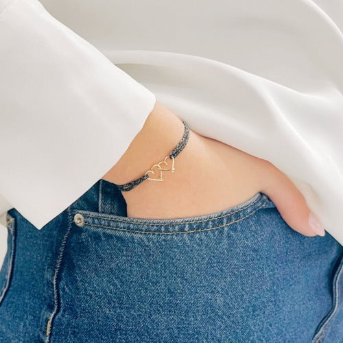 Customizable heart cord bracelet for women, men and children