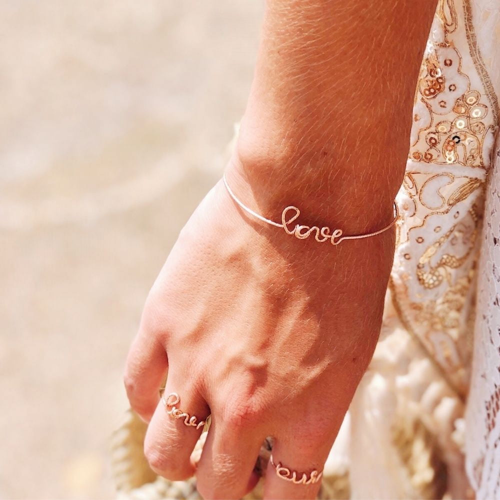 Bracelet love