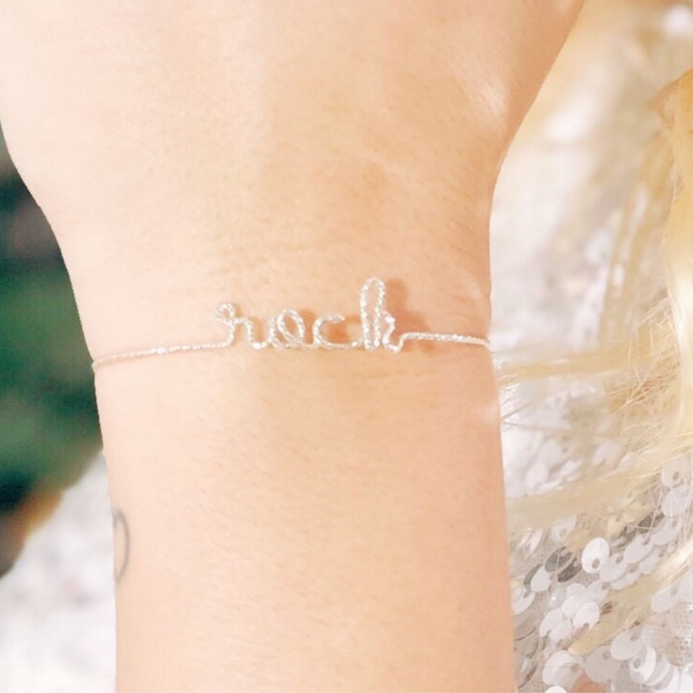 Bracelet à message personnalisé