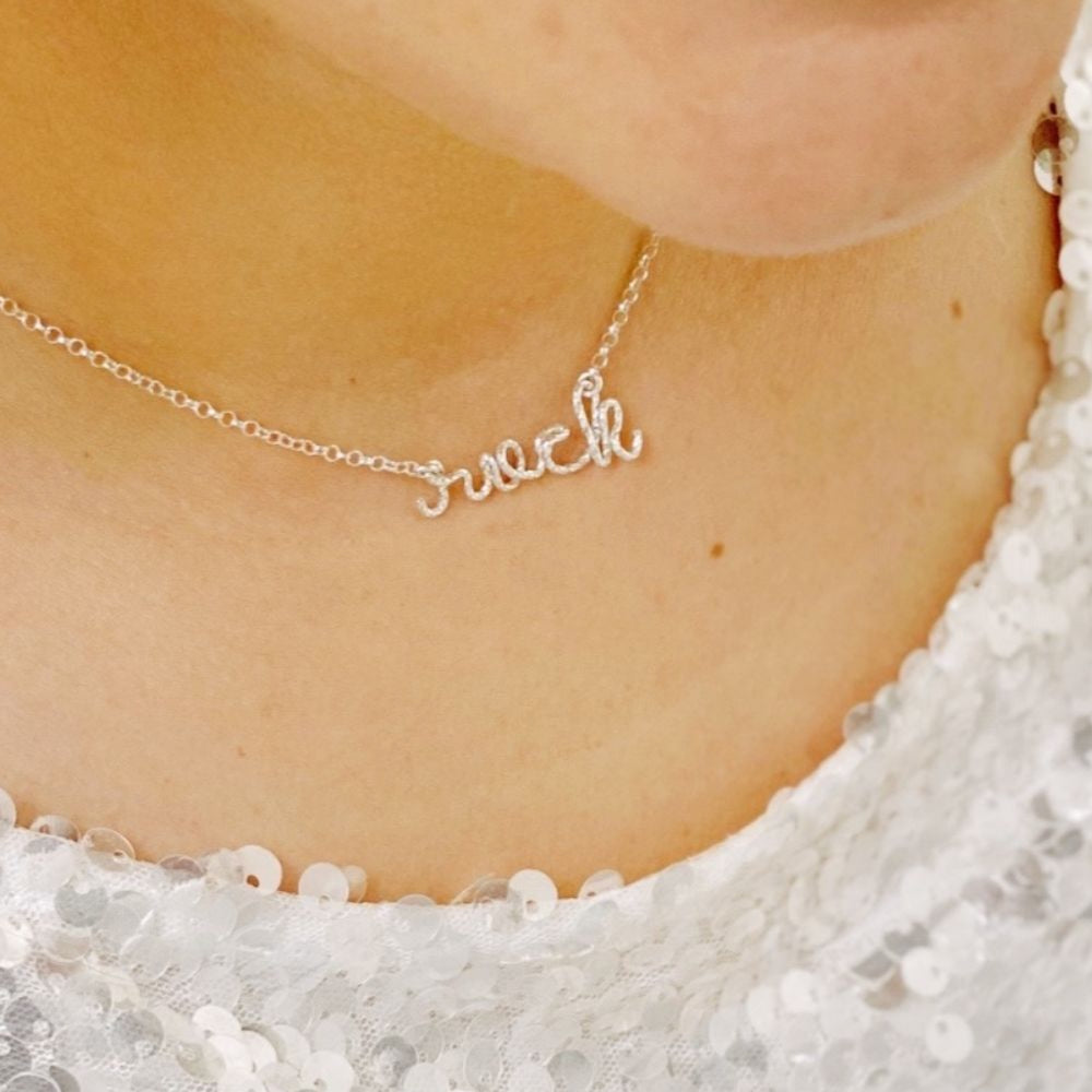 Collier à message personnalisé