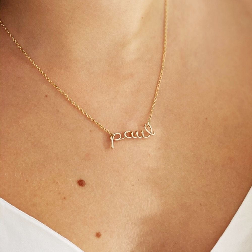 Collier à message personnalisé