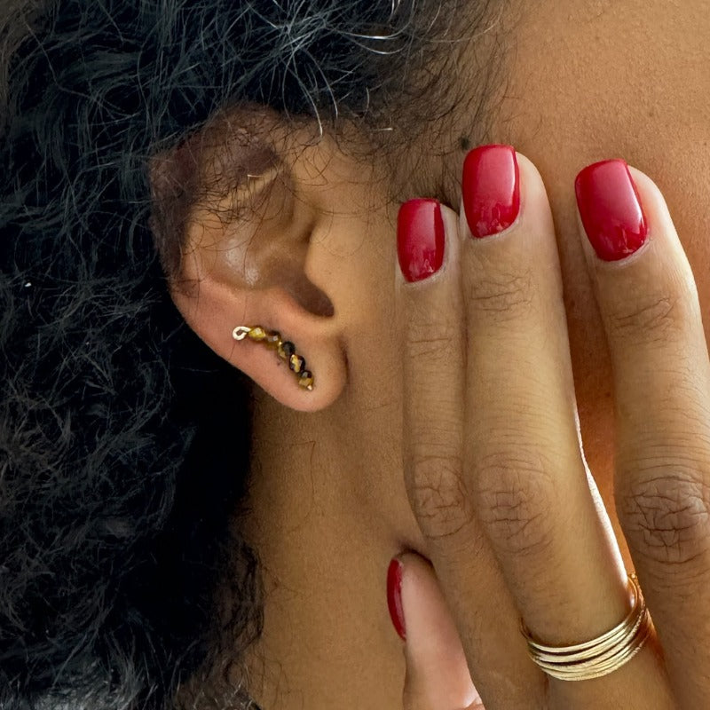 
                      
                        Earcuff pierres
                      
                    