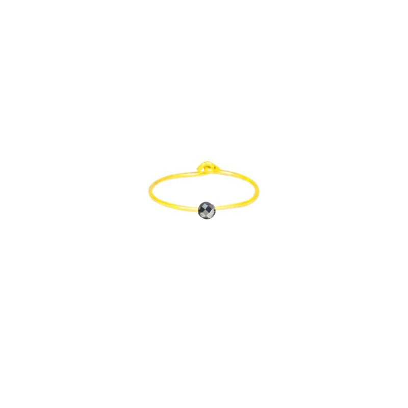 
                      
                        Bague une pierre
                      
                    