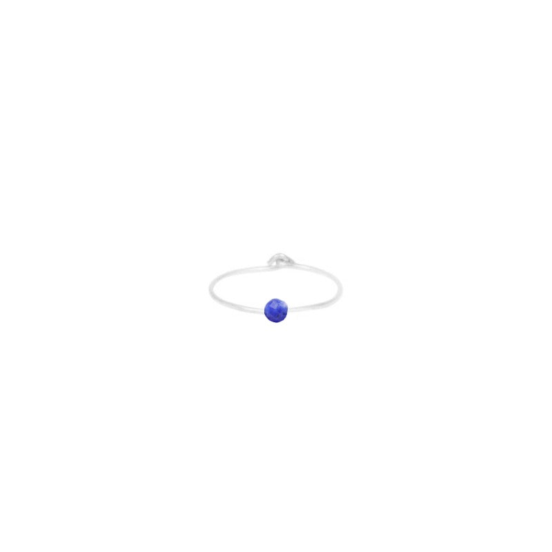 
                      
                        Bague une pierre
                      
                    