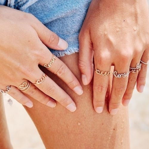 
                      
                        Love ring
                      
                    